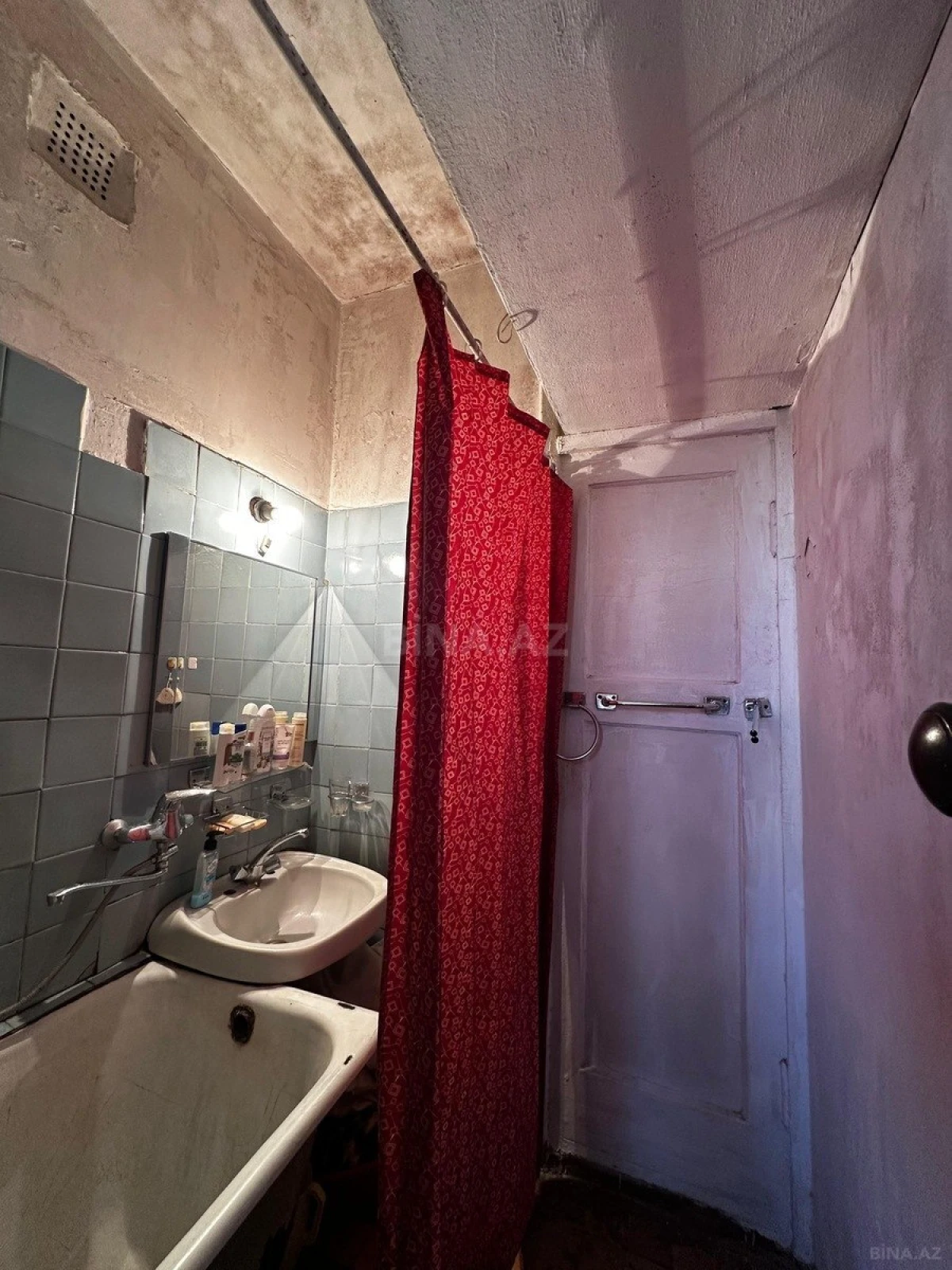 Satılır 2 otaqlı mənzil 41 m²