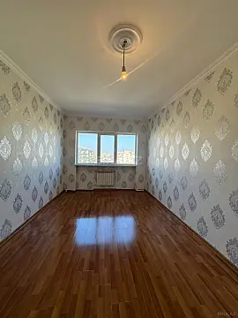Satılır 4 otaqlı mənzil 90 m²