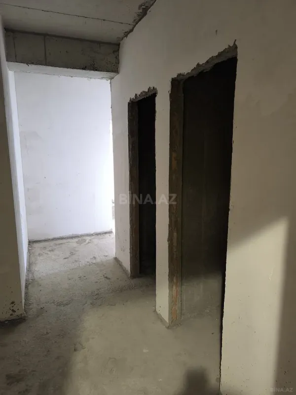 Satılır 3 otaqlı mənzil 97.6 m²
