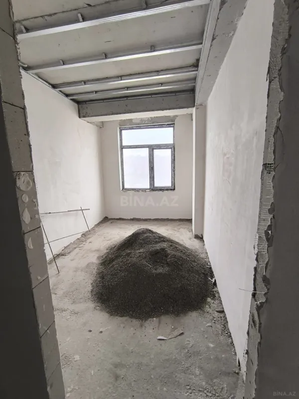 Satılır 3 otaqlı mənzil 97.6 m²