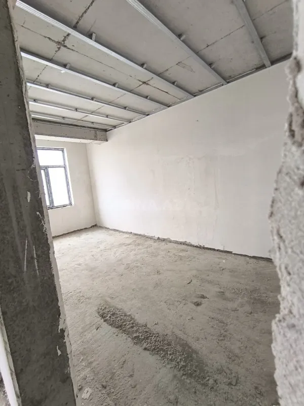 Satılır 3 otaqlı mənzil 97.6 m²