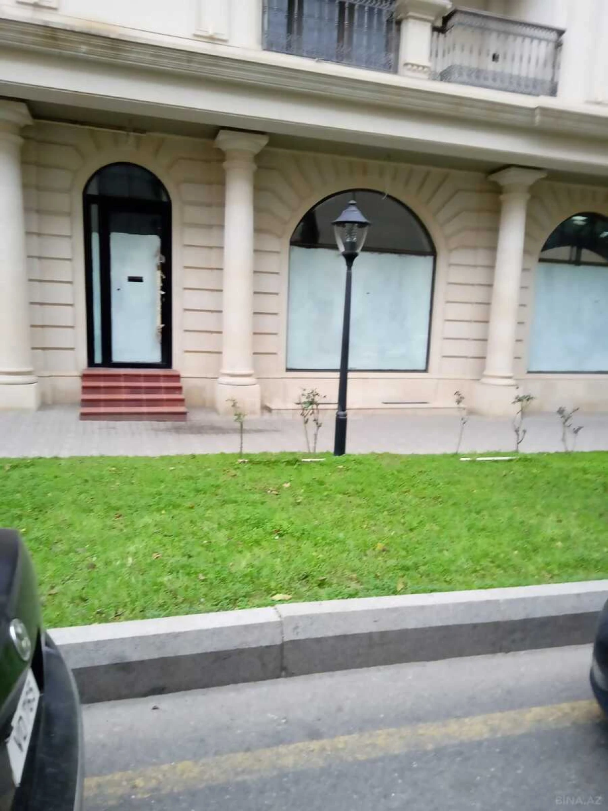 Kirayə verilir obyekt 611 m²