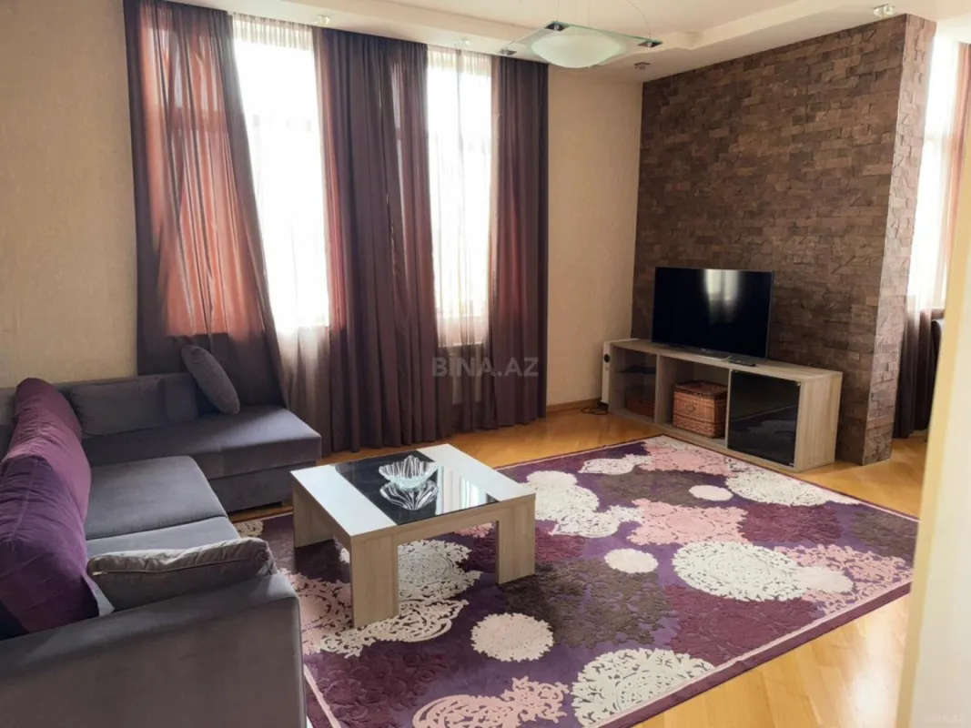 Satılır 2 otaqlı mənzil 90 m²