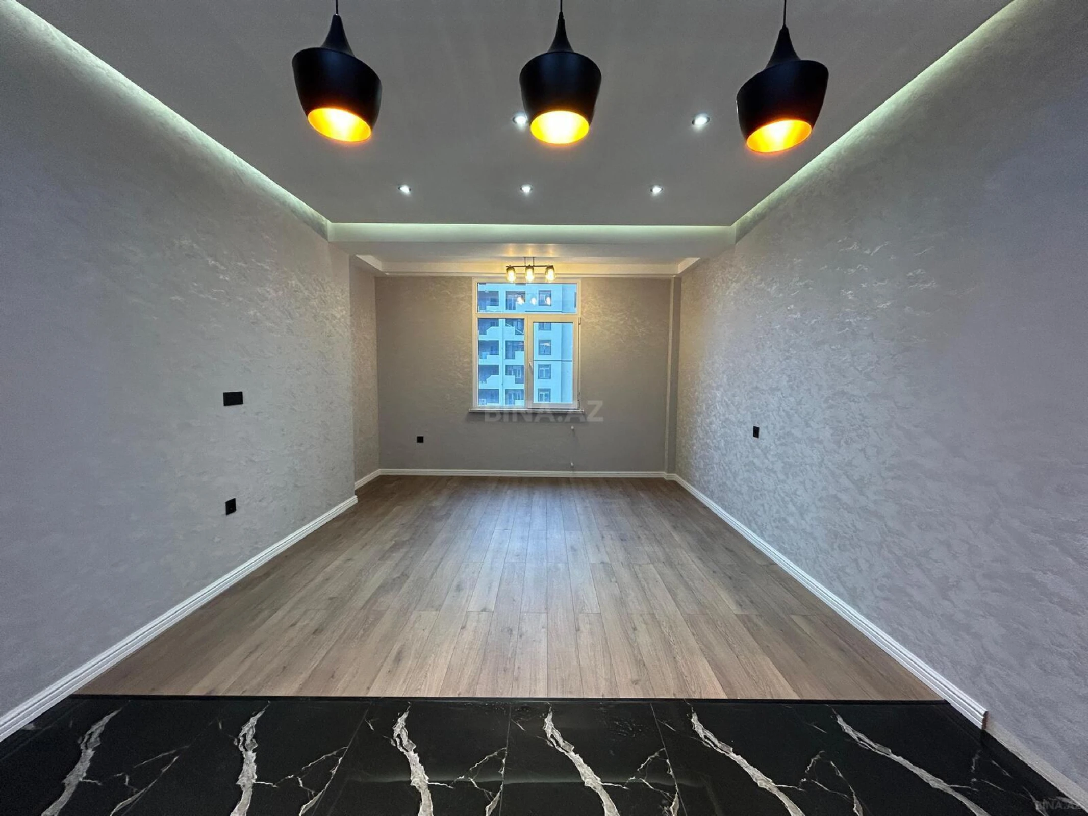 Satılır 2 otaqlı mənzil 62 m²