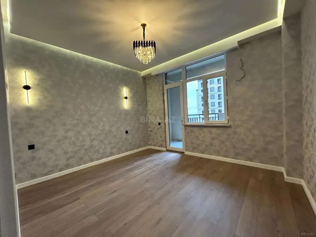 Satılır 2 otaqlı mənzil 62 m²