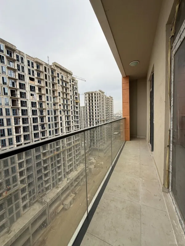 Satılır 3 otaqlı mənzil 64 m²