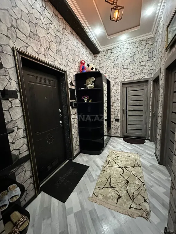 Kirayə verilir 2 otaqlı mənzil 90 m²