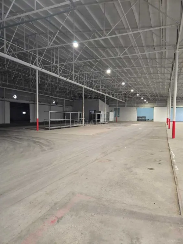 Kirayə verilir obyekt 1000 m²