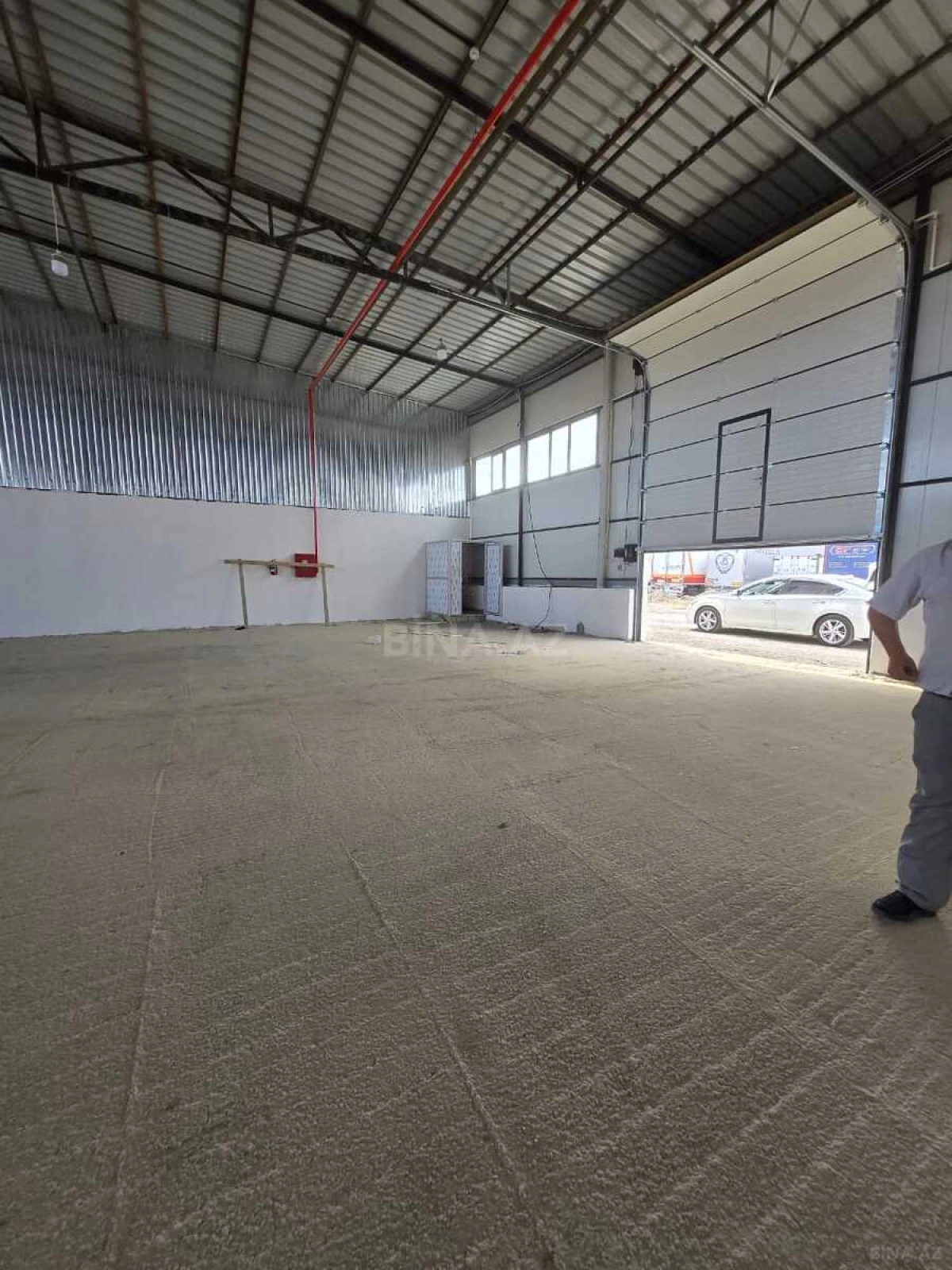 Kirayə verilir obyekt 400 m²