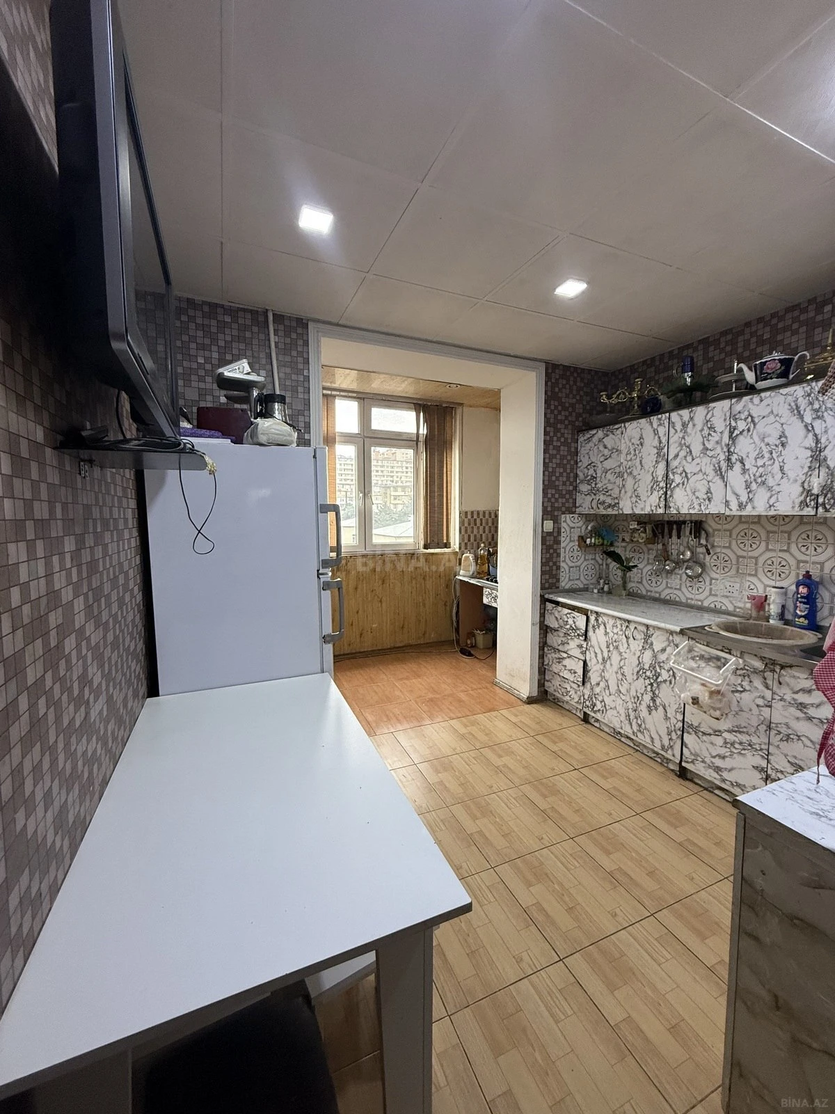 Satılır 4 otaqlı mənzil 100 m²