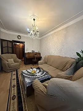 Satılır 4 otaqlı mənzil 100 m²