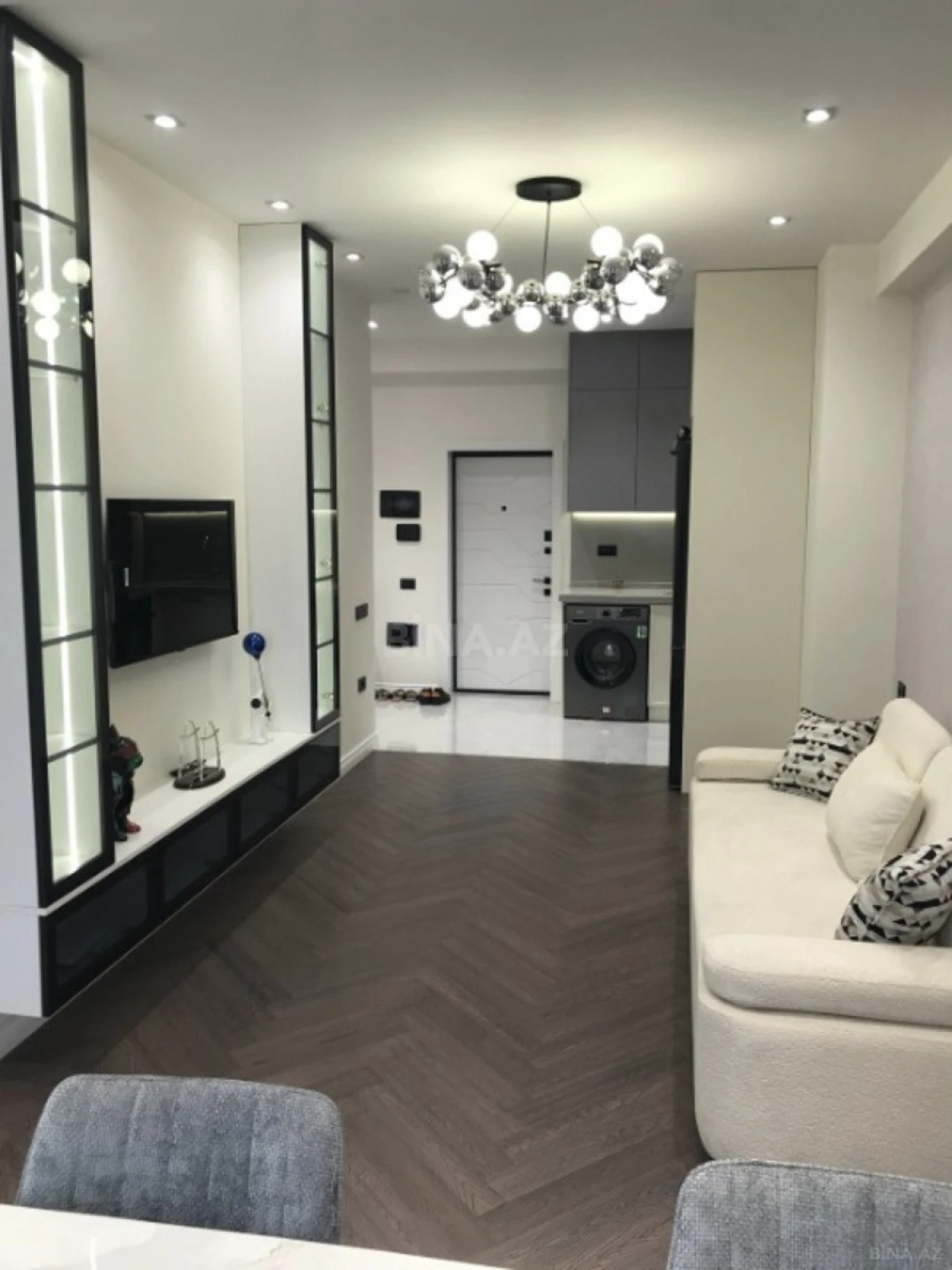 Satılır 2 otaqlı mənzil 60 m²