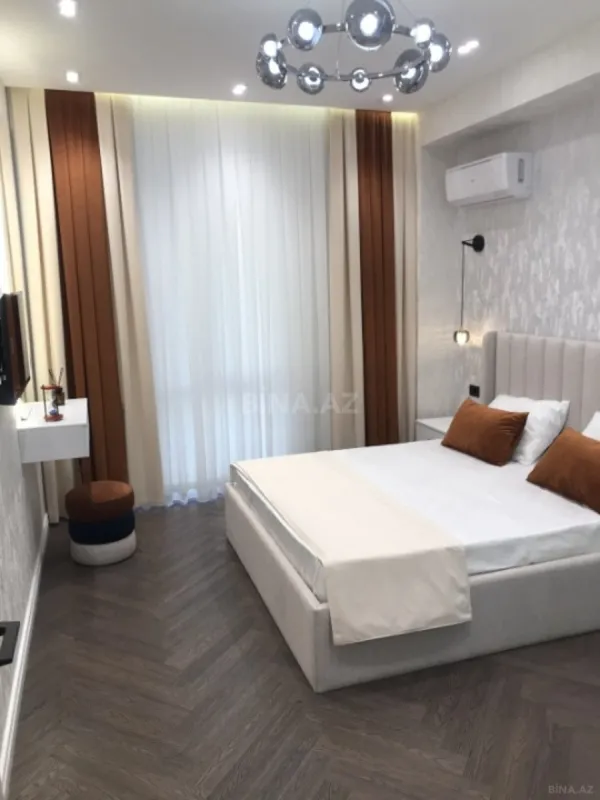 Satılır 2 otaqlı mənzil 60 m²