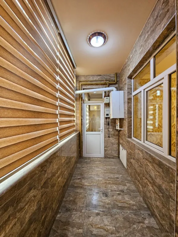 Satılır 3 otaqlı mənzil 146 m²