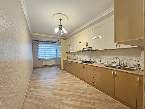 Satılır 3 otaqlı mənzil 146 m² — Xırdalan 3 otaq 146.00 m²