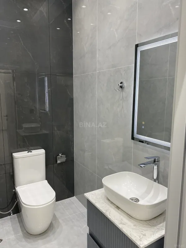 Satılır 3 otaqlı mənzil 108 m²