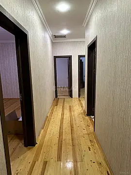 Satılır 3 otaqlı həyət evi 82 m²