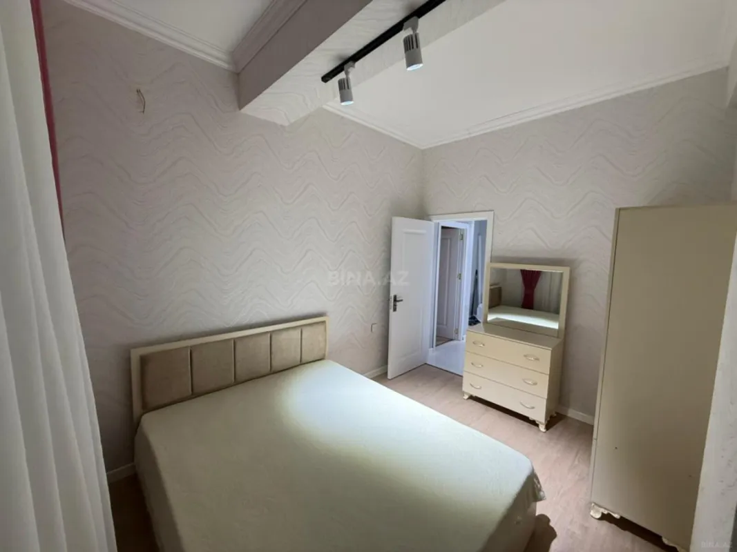 Kirayə verilir 2 otaqlı mənzil 50 m²