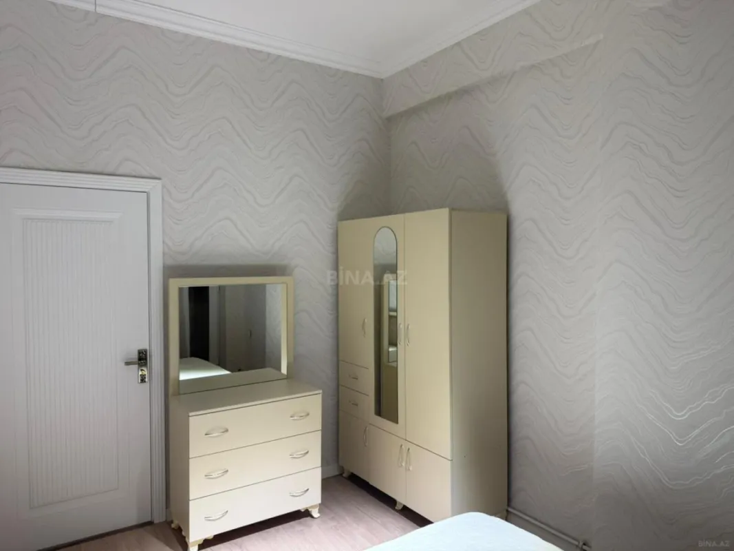 Kirayə verilir 2 otaqlı mənzil 50 m²