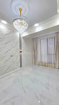 Satılır 2 otaqlı mənzil 57 m²