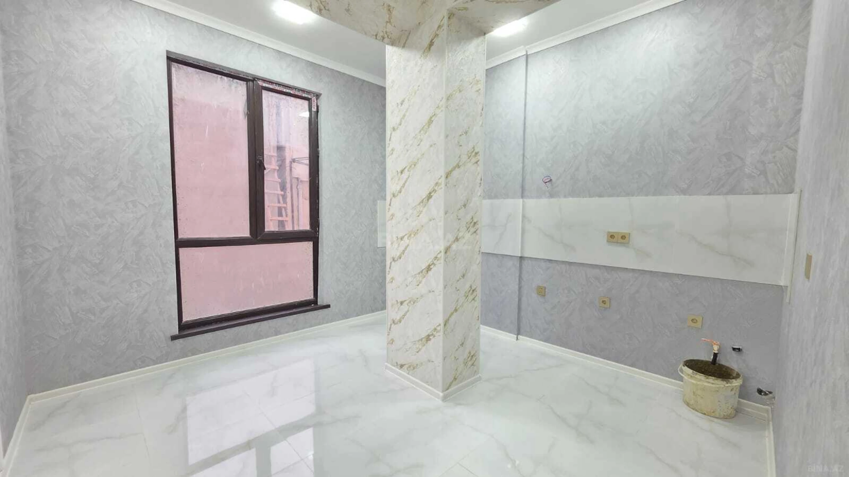 Satılır 2 otaqlı mənzil 57 m²