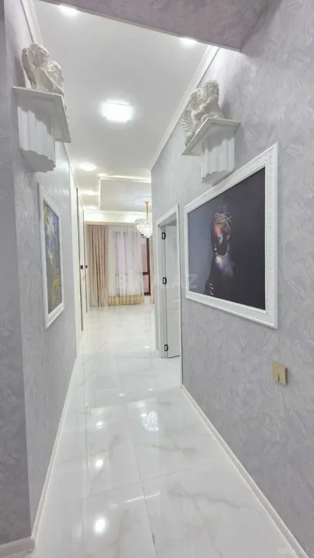 Satılır 2 otaqlı mənzil 57 m²
