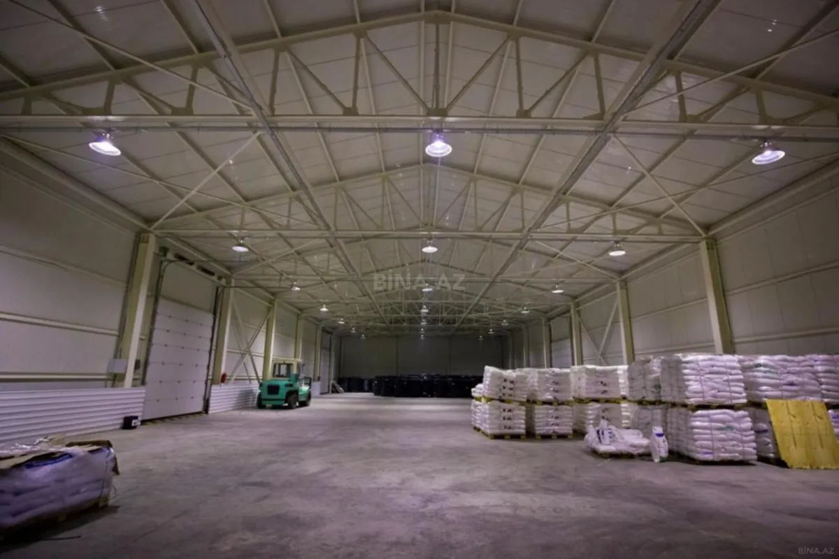 Kirayə verilir obyekt 500 m²