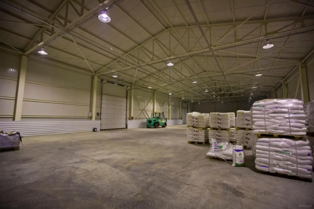 Kirayə verilir obyekt 500 m²