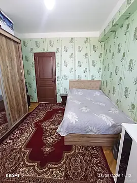 Satılır 4 otaqlı mənzil 120 m²