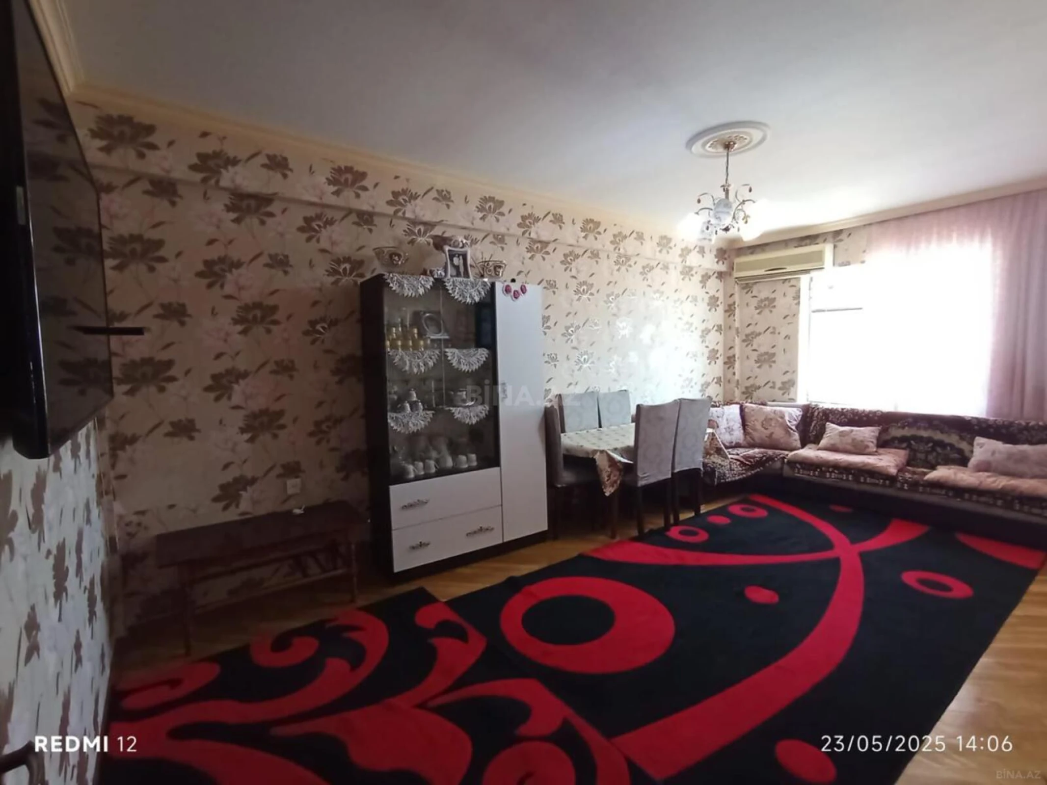 Satılır 4 otaqlı mənzil 120 m²