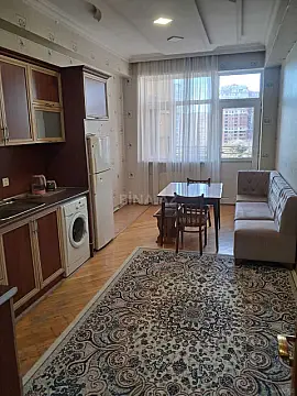 Kirayə verilir 3 otaqlı mənzil 120 m²