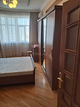 Kirayə verilir 3 otaqlı mənzil 120 m²