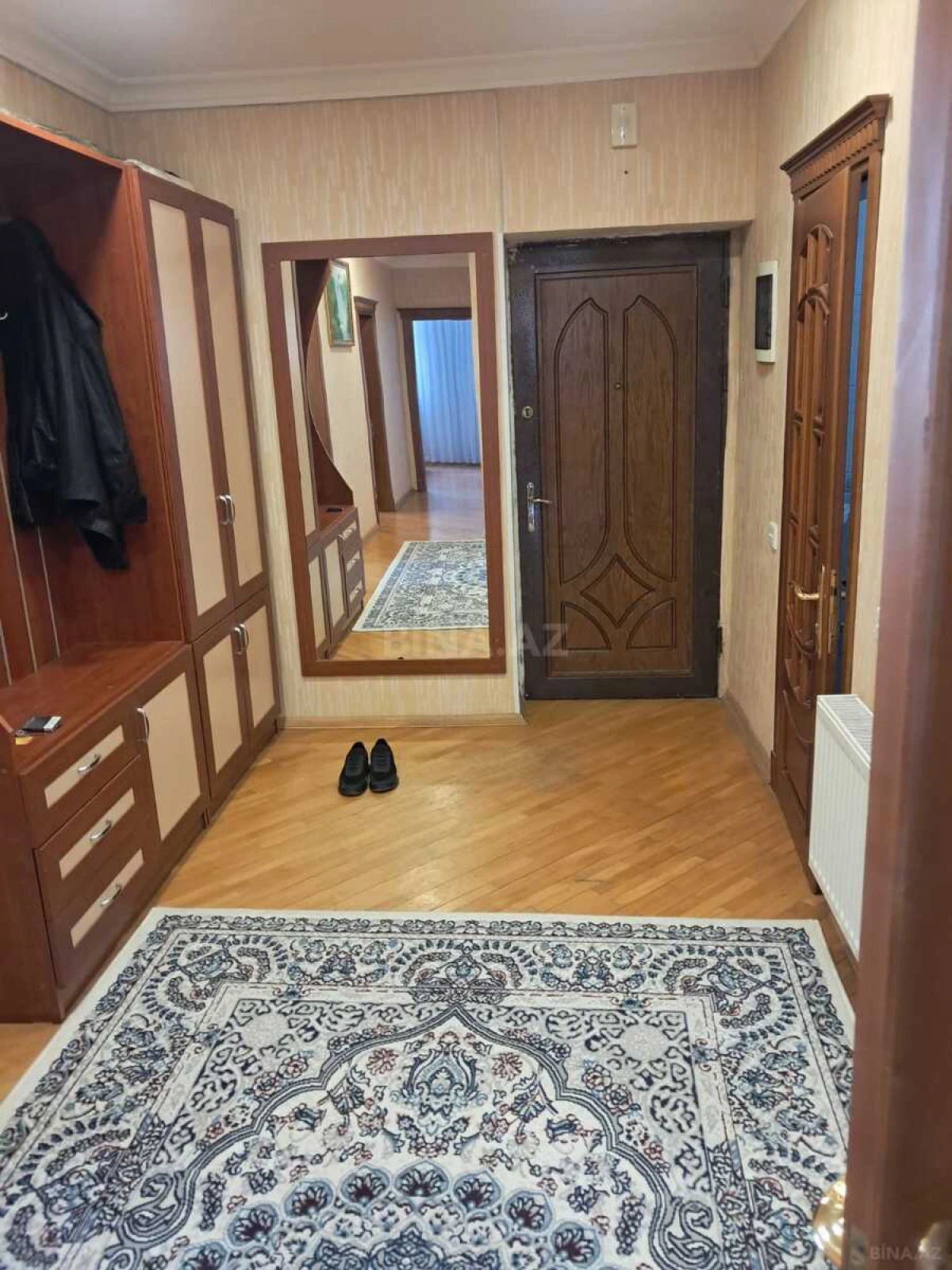 Kirayə verilir 3 otaqlı mənzil 120 m²