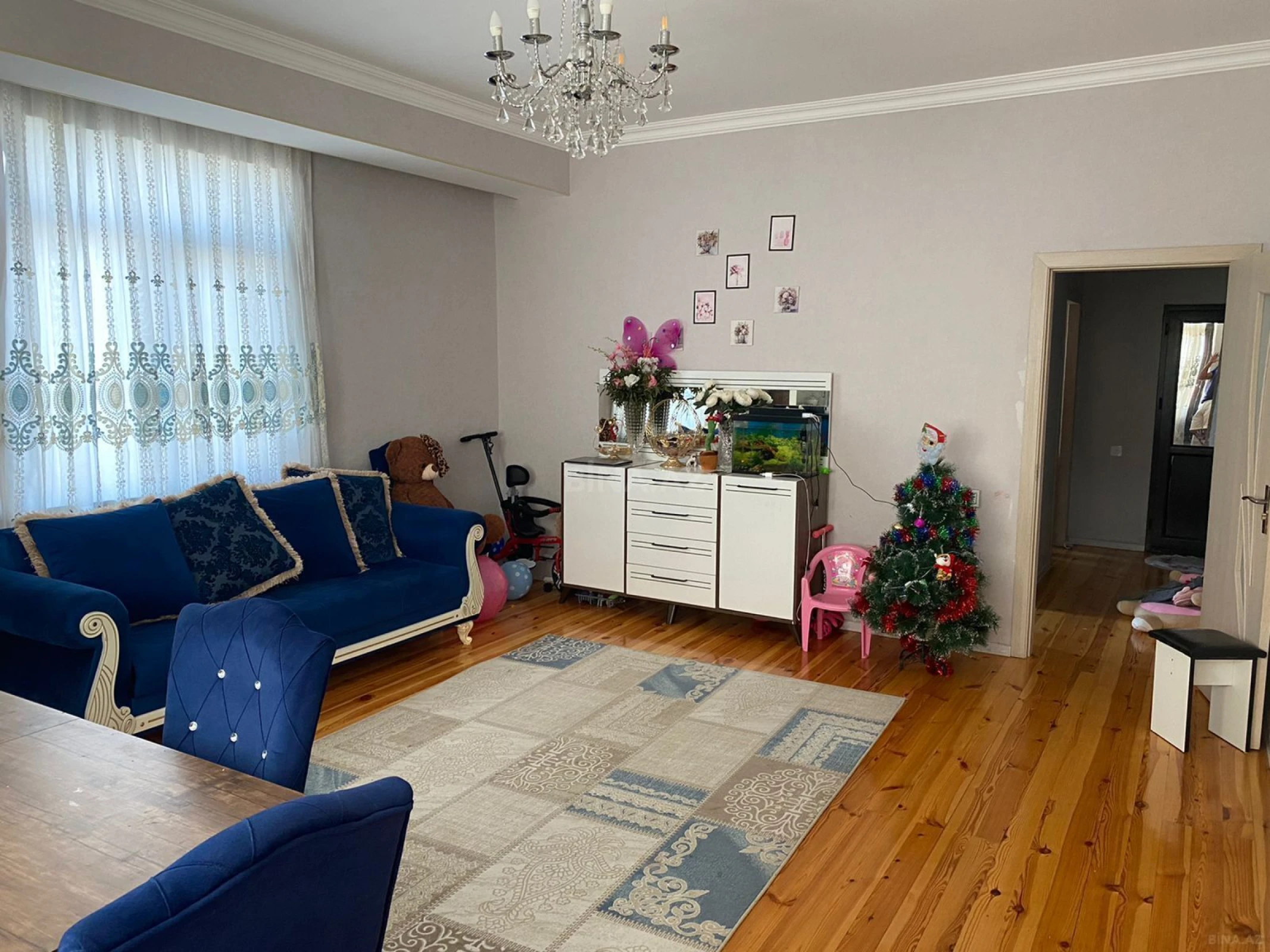 Satılır 2 otaqlı mənzil 78 m²