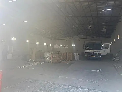 Kirayə verilir obyekt 1100 m²