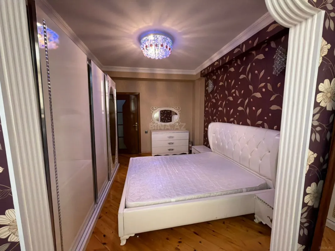 Satılır 3 otaqlı mənzil 90 m²