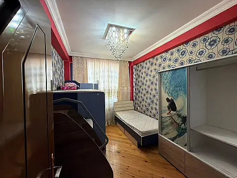 Satılır 3 otaqlı mənzil 90 m²