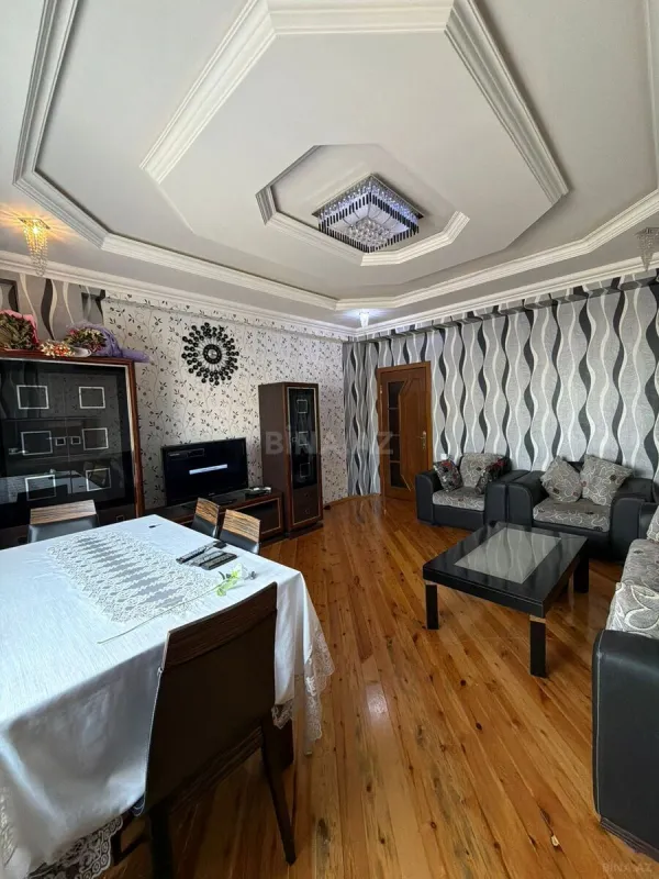 Satılır 3 otaqlı mənzil 90 m²