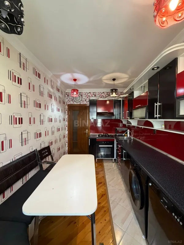 Satılır 3 otaqlı mənzil 90 m²