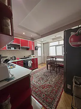 Satılır 3 otaqlı mənzil 110 m²