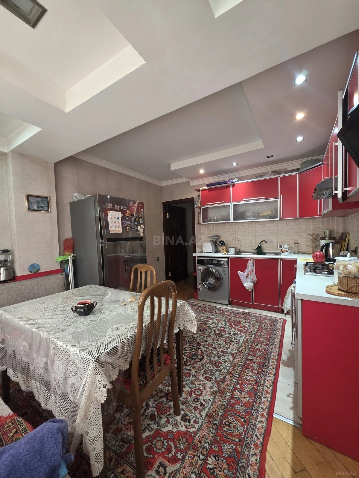 Satılır 3 otaqlı mənzil 110 m²