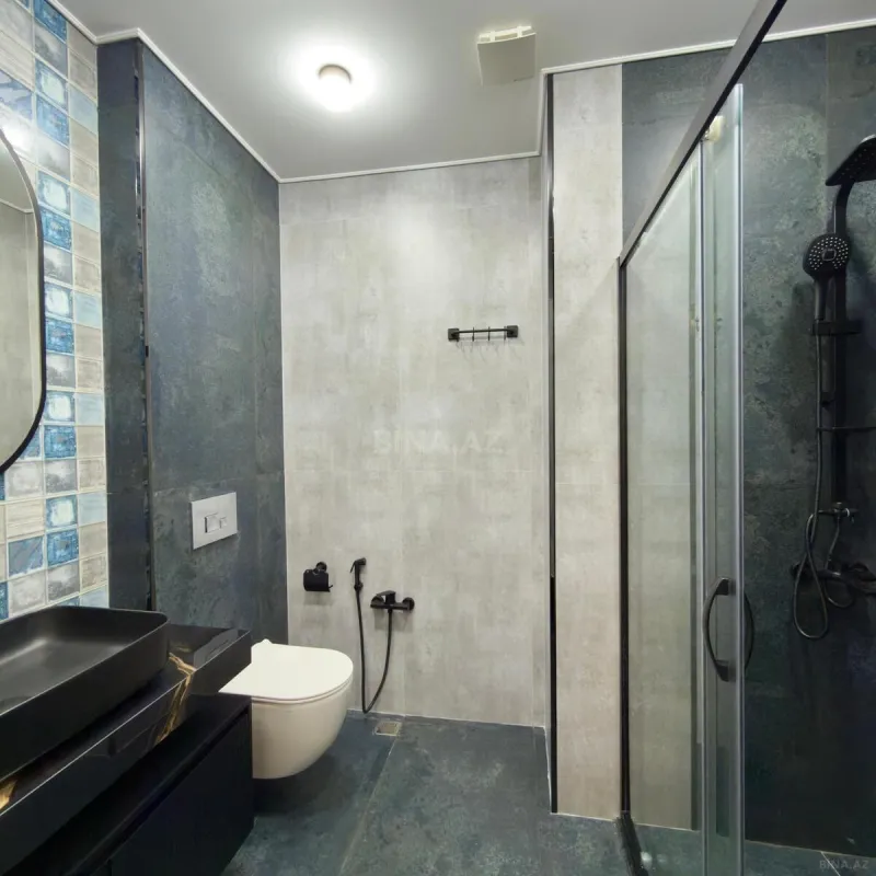 Satılır 3 otaqlı mənzil 117 m²