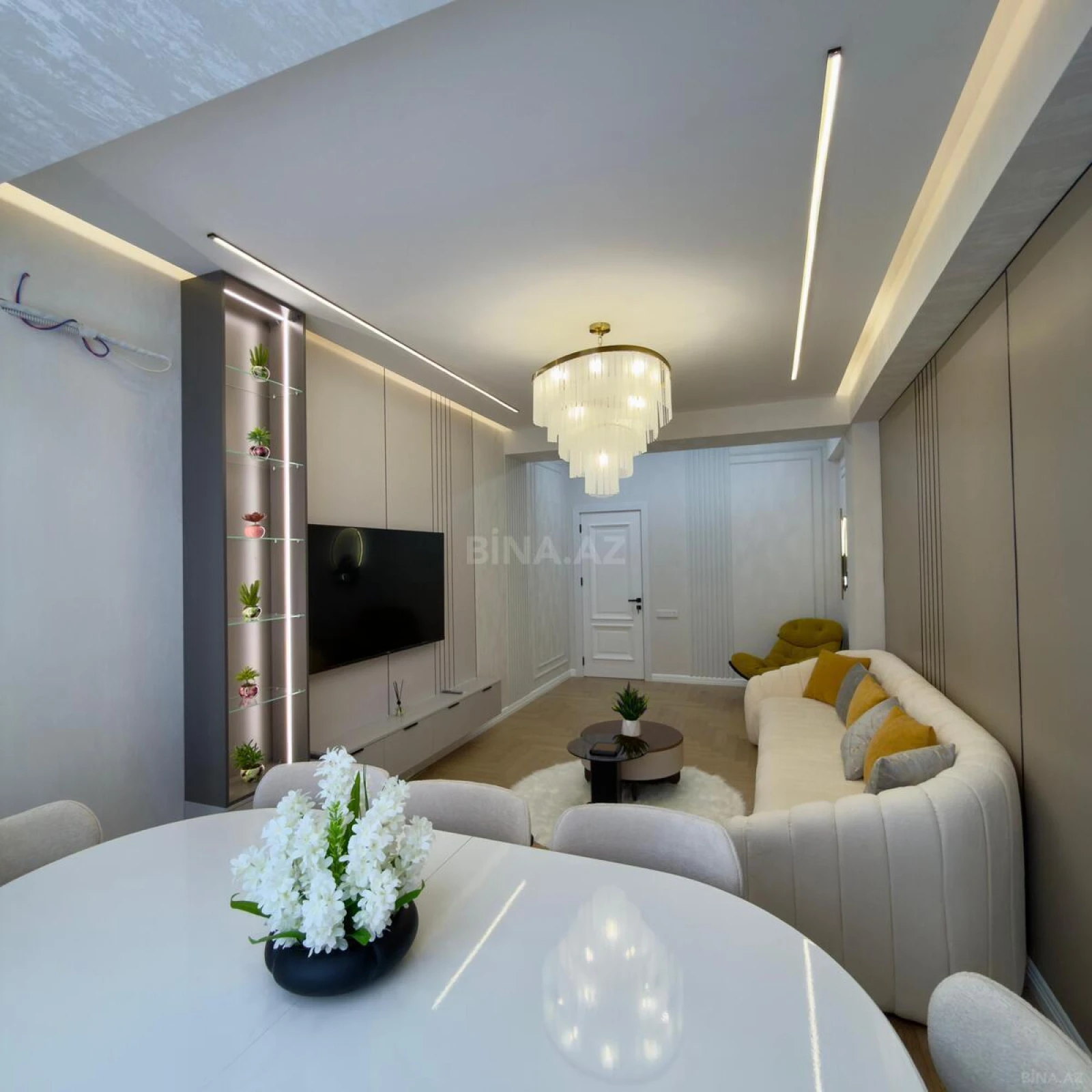 Satılır 3 otaqlı mənzil 117 m²