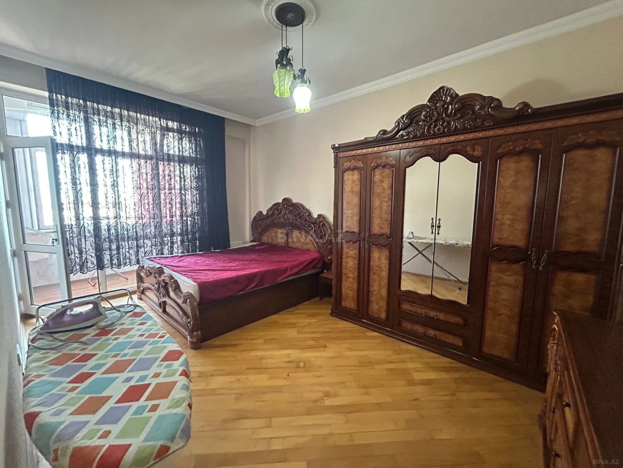 Kirayə verilir 2 otaqlı mənzil 80 m²