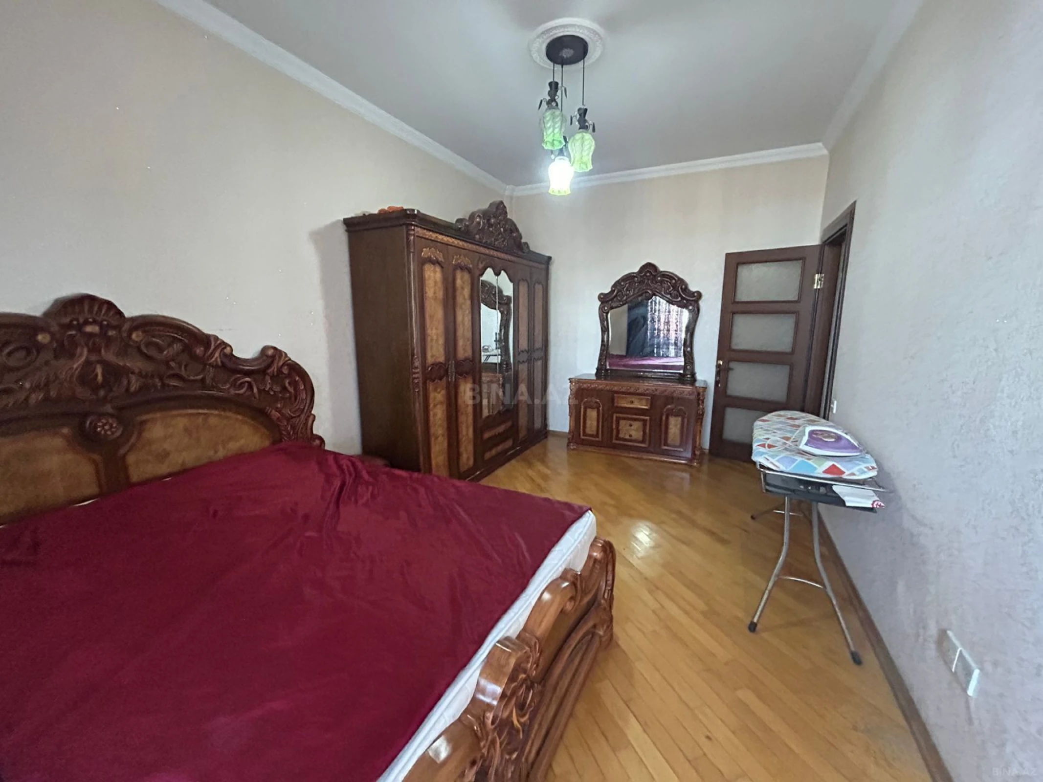 Kirayə verilir 2 otaqlı mənzil 80 m²