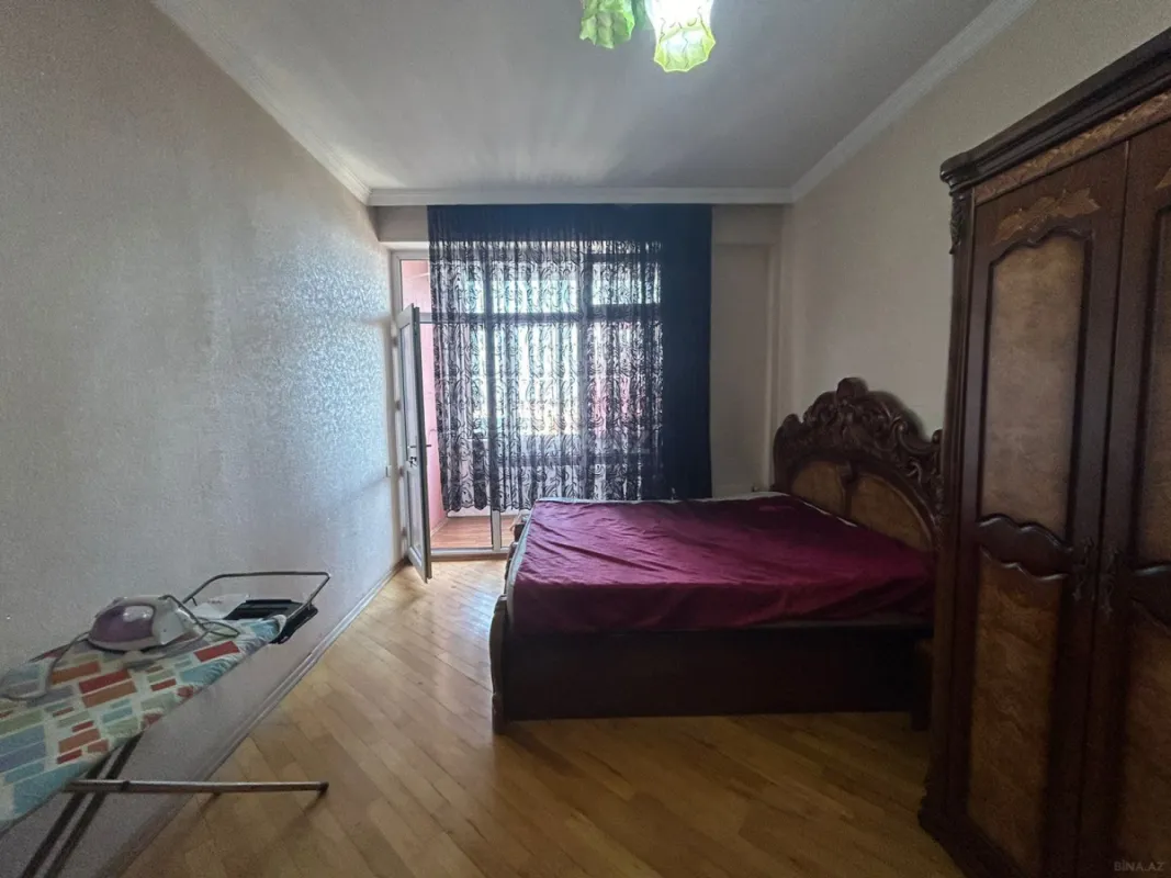 Kirayə verilir 2 otaqlı mənzil 80 m²
