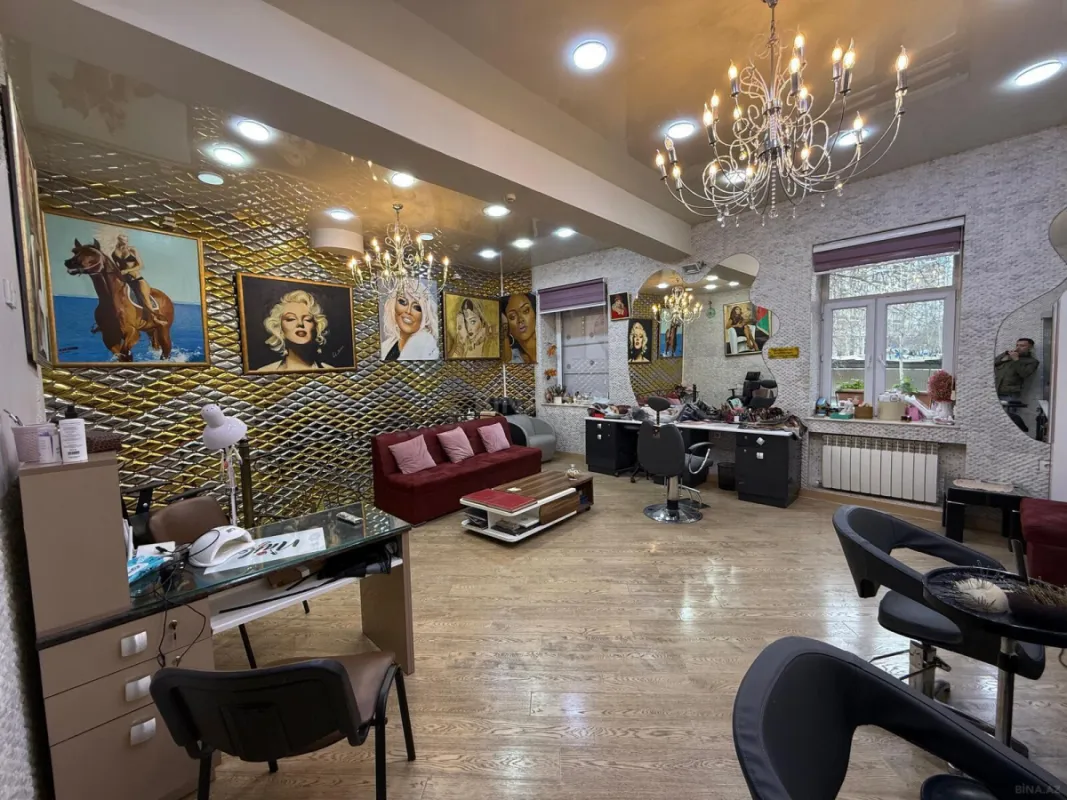 Satılır obyekt 130 m²