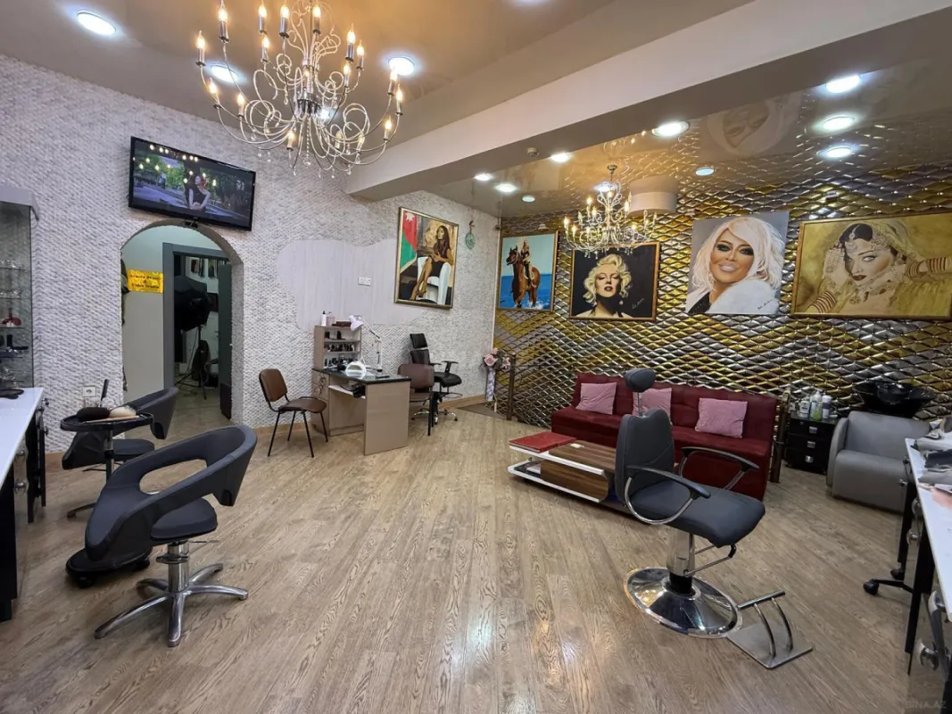 Satılır obyekt 130 m²