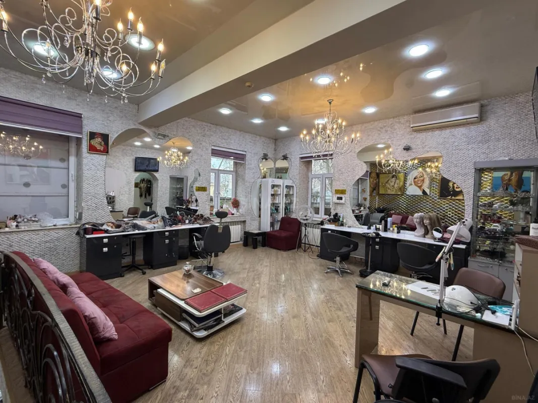 Satılır obyekt 130 m²