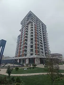 Satılır 2 otaqlı mənzil 100 m²